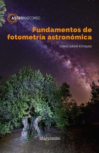 Fundamentos De Fotometría Astronómica  - Solucionario | Libro PDF